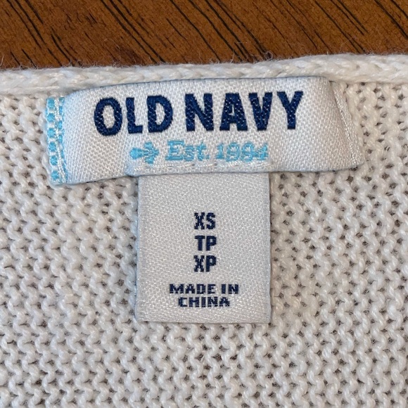 🦋 3/$15 Shortsleeve Knit Tee - Picture 5 of 5